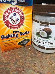 Baking Soda and Coconut Oil Face Mask